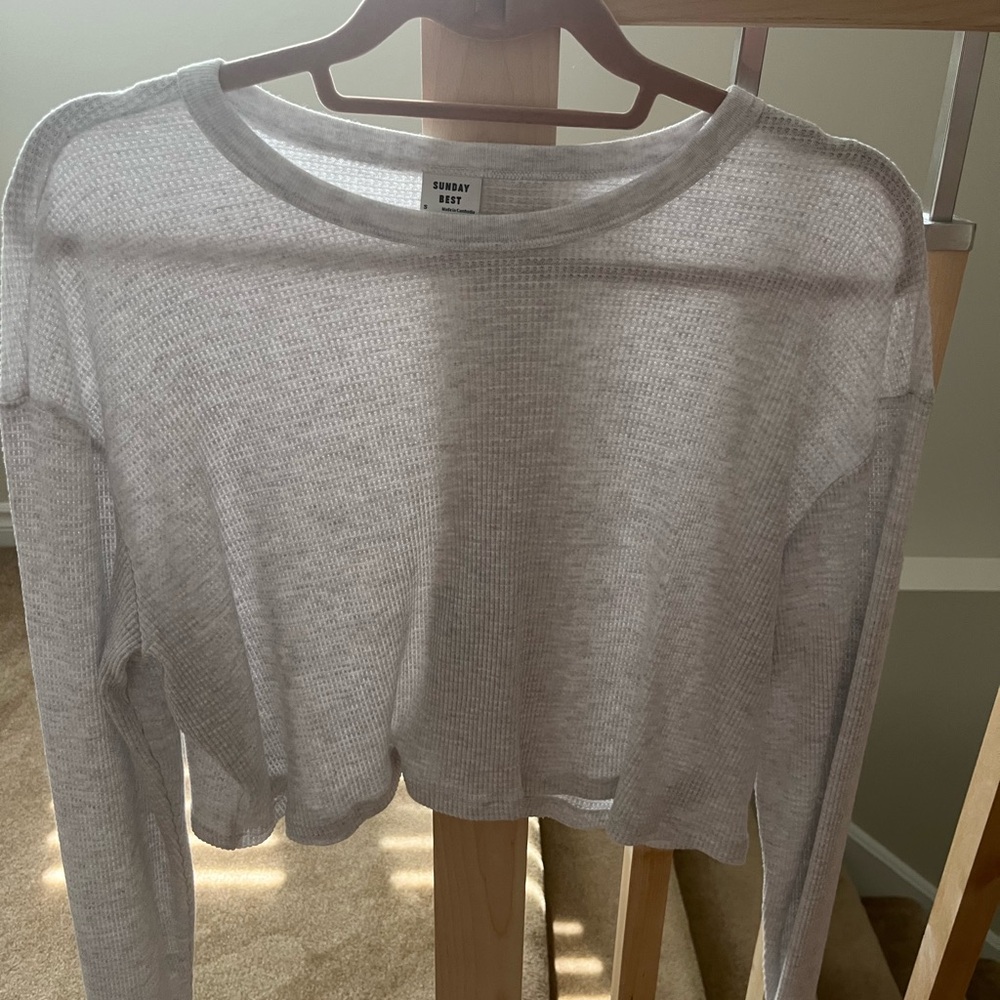 Aritzia Sunday crop top
